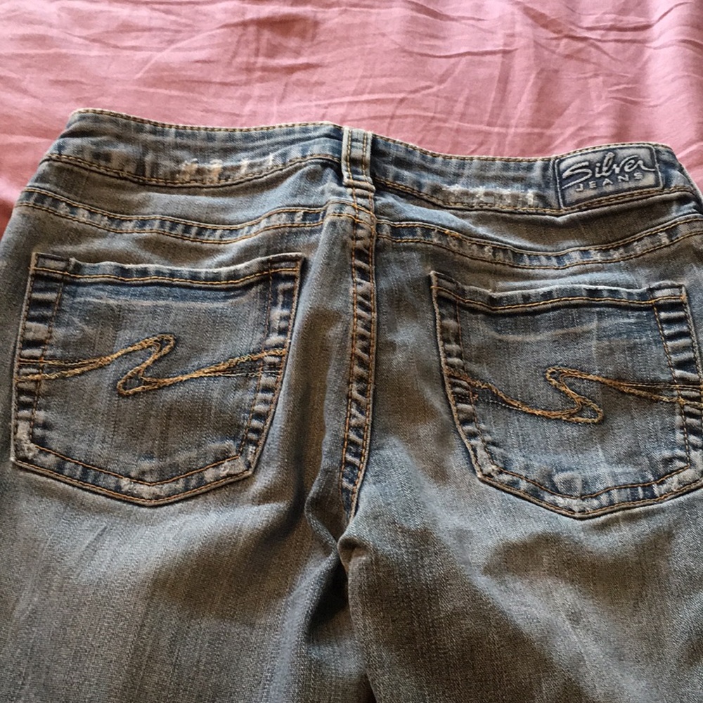 Silver - Picture 4 of 4